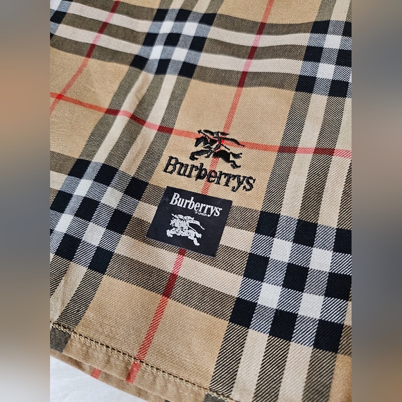 ⚜️ Burberry Handkerchief Scarf ⚜️ - Picture 4 of 7